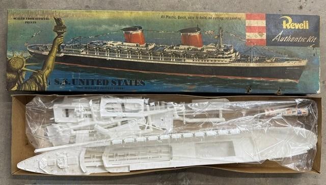 (5) Vintage Scale Model Kits - 12