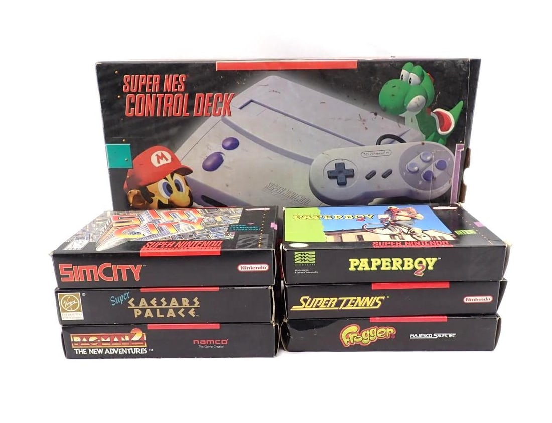 Vintage Super Nintendo Video Game Console (1 of 5)