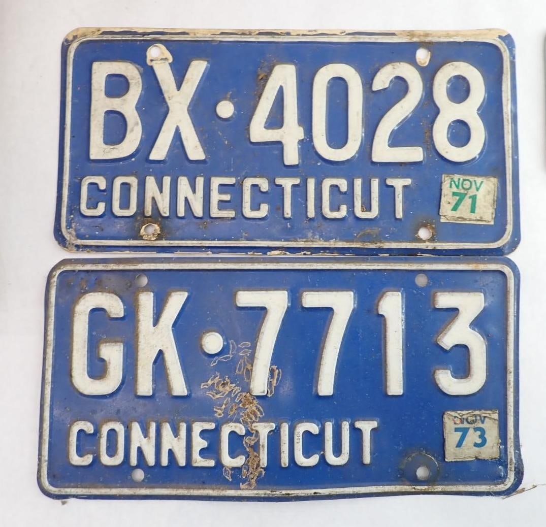 Vintage Automobile Parts & License Plates - 4