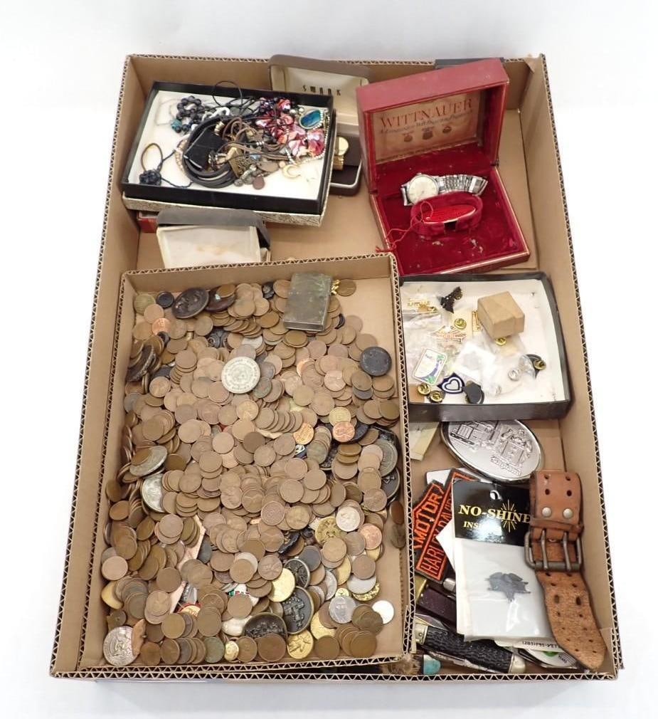 Collectibles Lot (1 of 9)