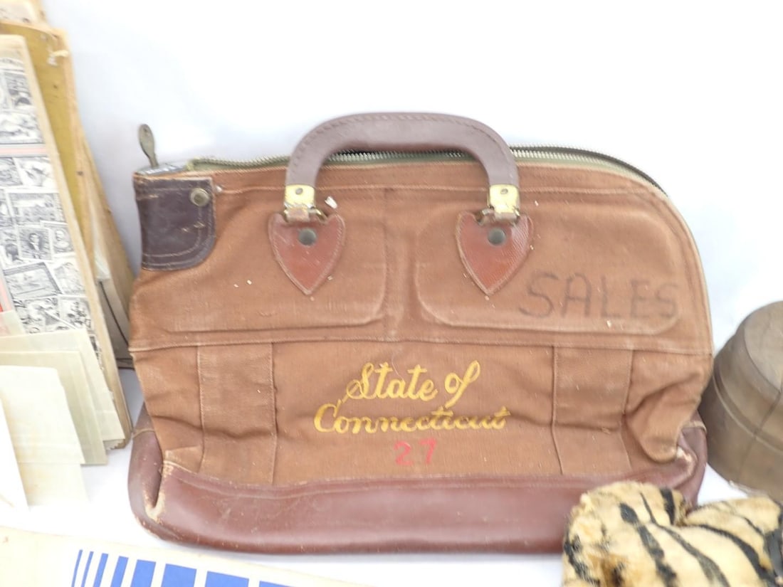 Collectibles Lot - 4