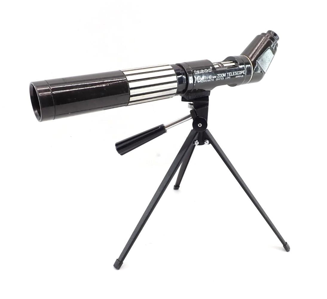 Tasco 15-45x40 Spotting Scope with tripod - 2