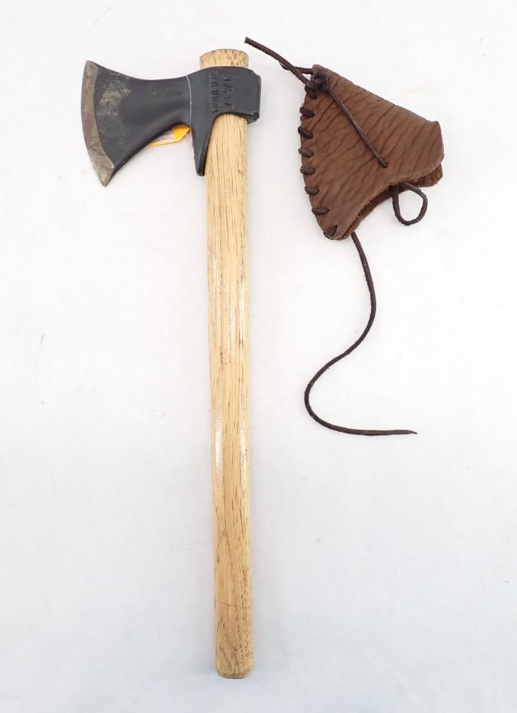 M&W Canada Black Hawk Axe: M&W Canada Black Hawk Axe