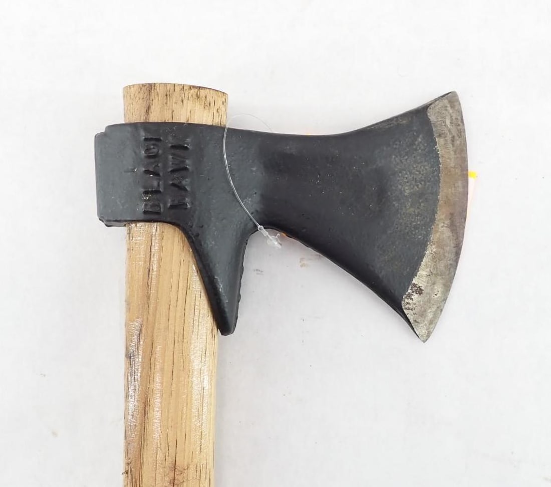 M&W Canada Black Hawk Axe - 3