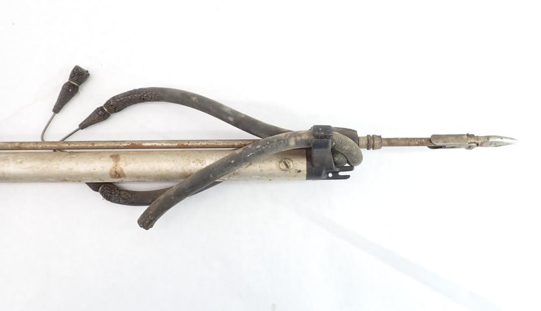 Vintage Voit Spear Fishing Gun - 4
