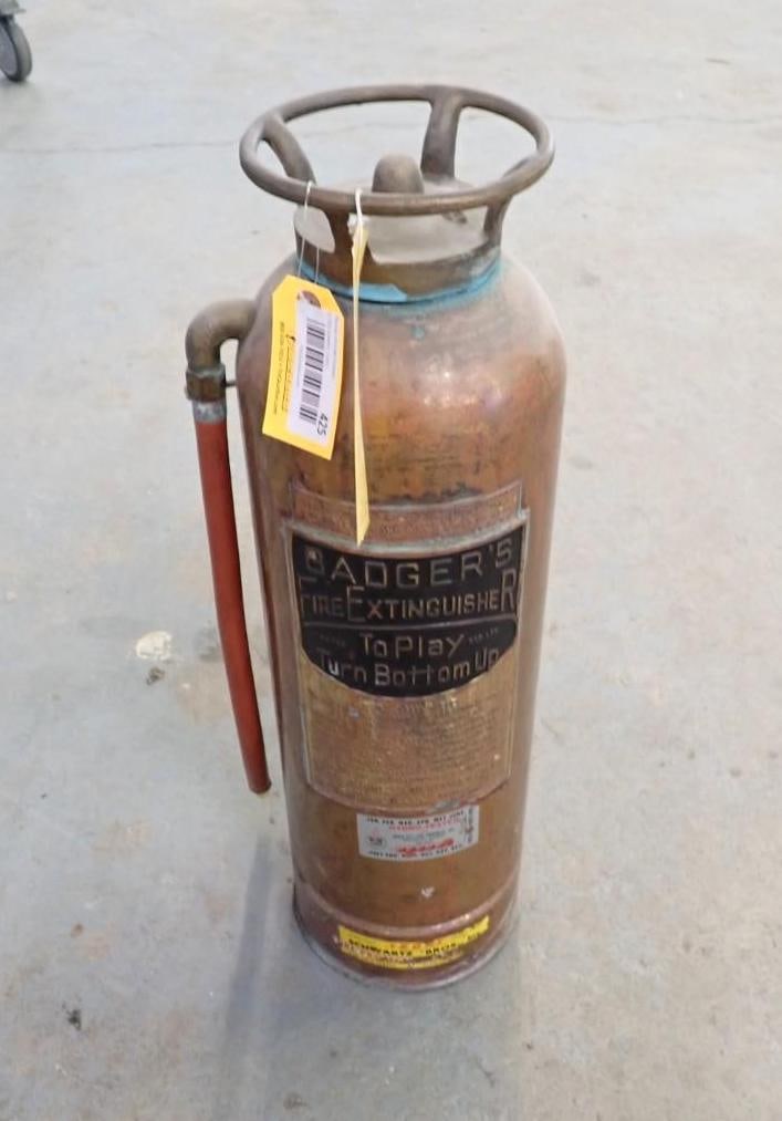 Vintage Badger Brass Fire Extinguisher (1 of 2)