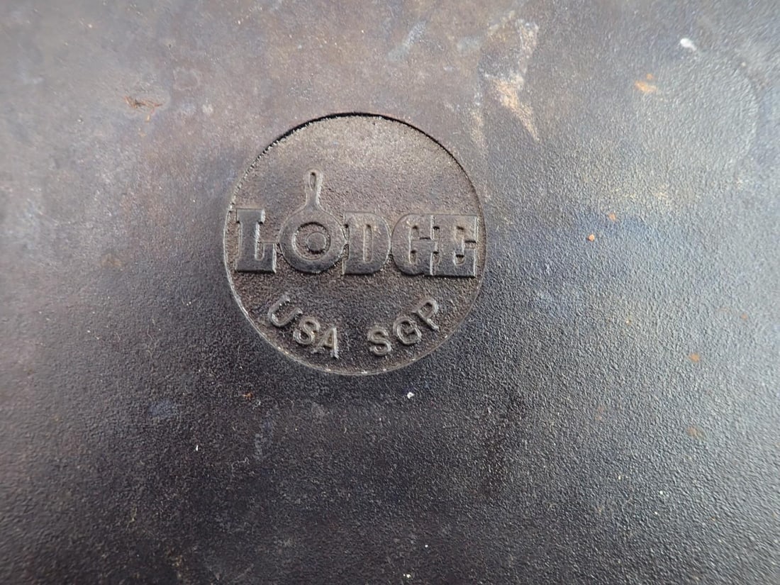 (3) Cast Iron Articles - 4