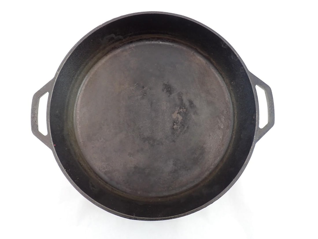 (3) Cast Iron Articles - 5