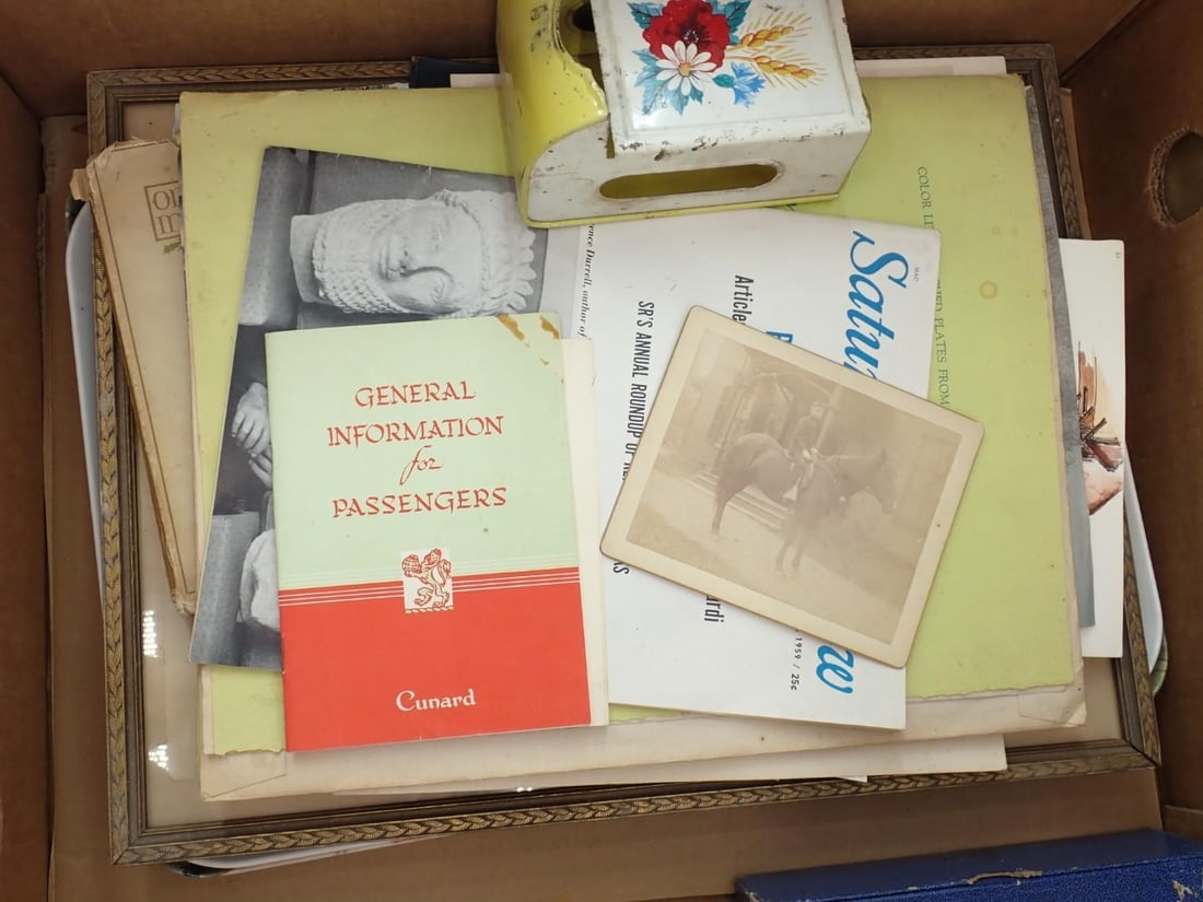 Collectibles Lot - 13