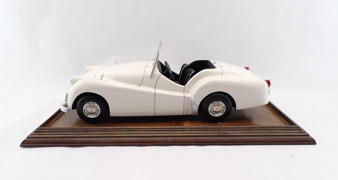 Painted Wood Model Triumph TR3 Convertible - 2