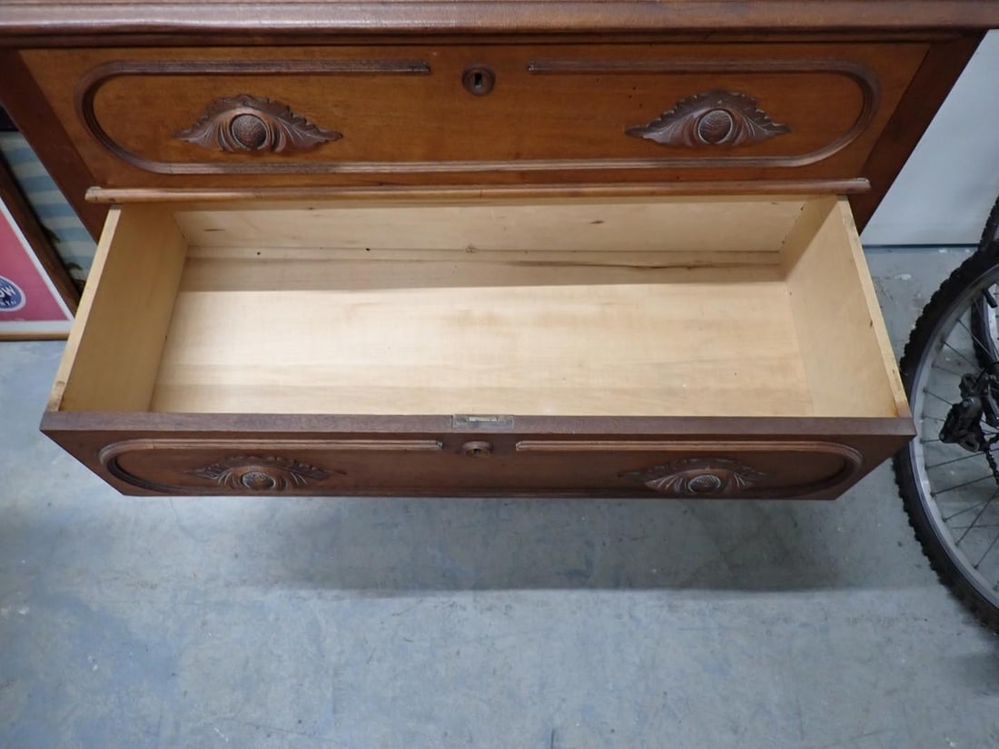 Victorian Three Drawer Chest - 4