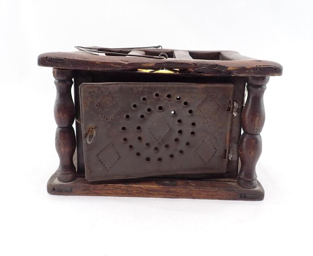 Pierce Tin Wood Frame Foot Warmer: Pierce Tin Wood Frame Foot Warmer