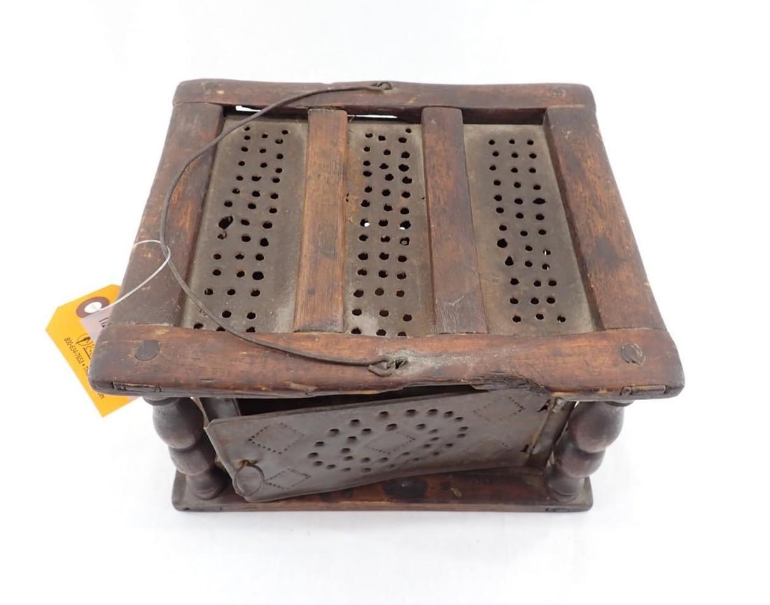 Pierce Tin Wood Frame Foot Warmer - 3