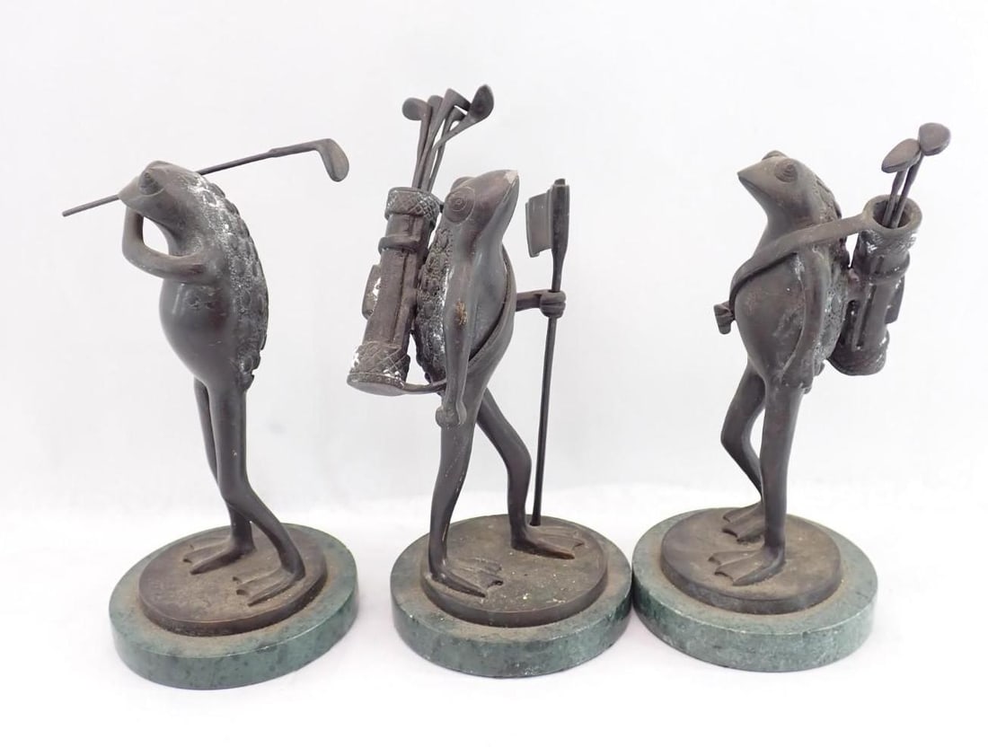 (11) Golf Theme Figures and Collectibles - 10