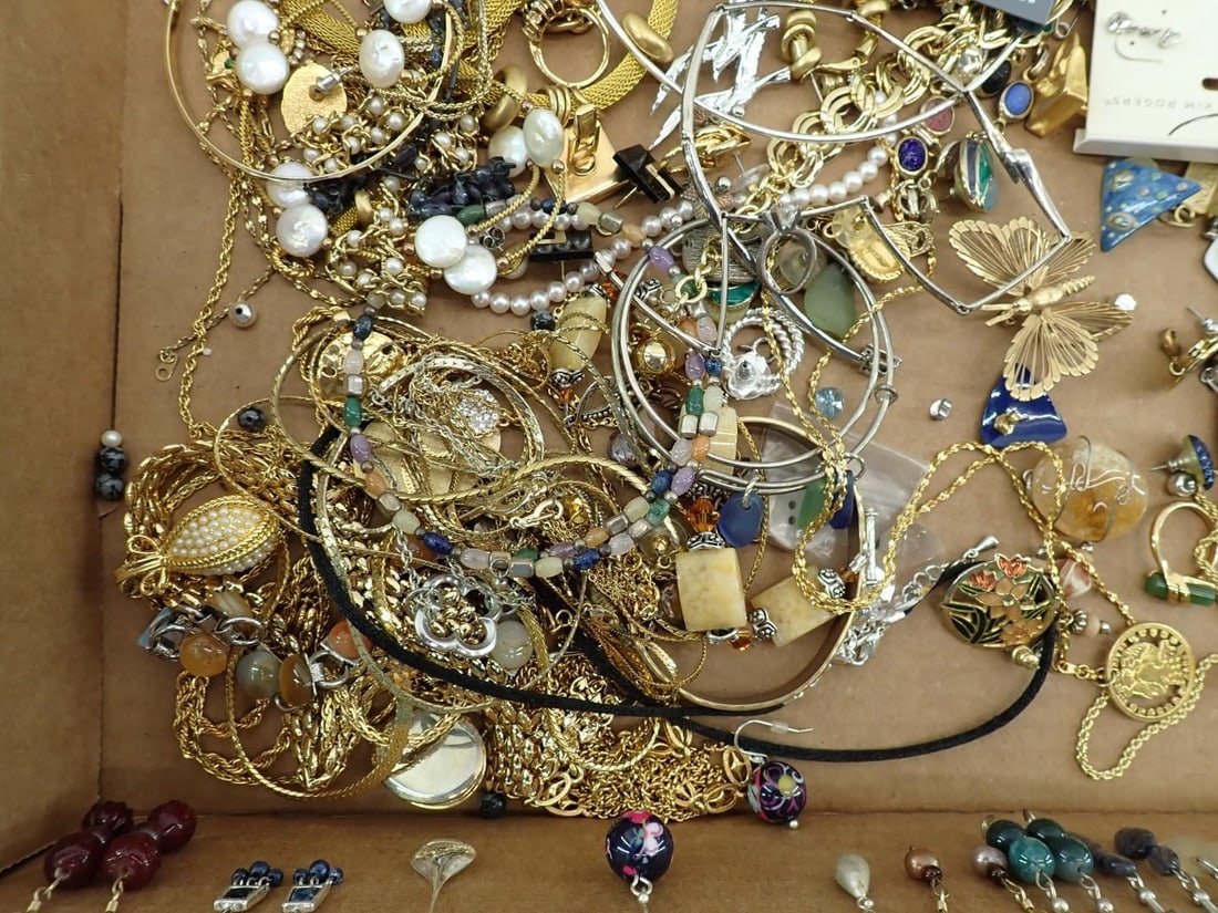 Tray of Costume Jewelry - 2