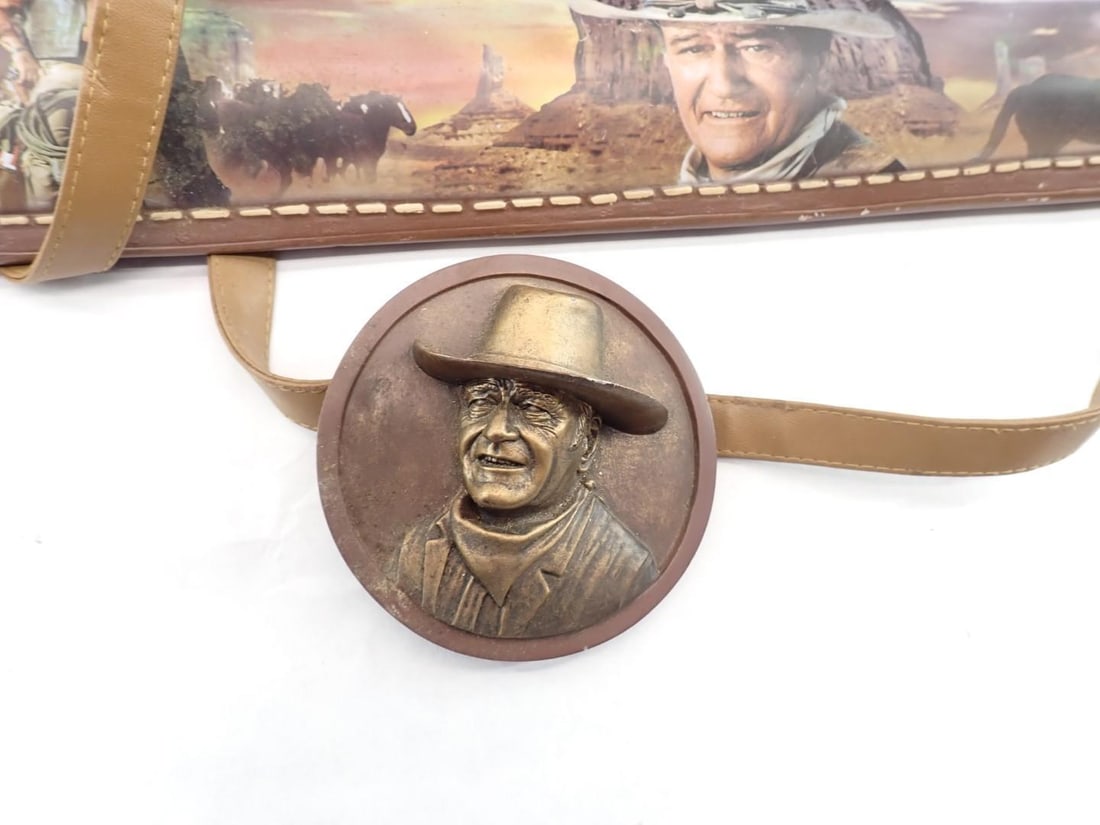 (2) Boxes of Decorative Collectibles - 6