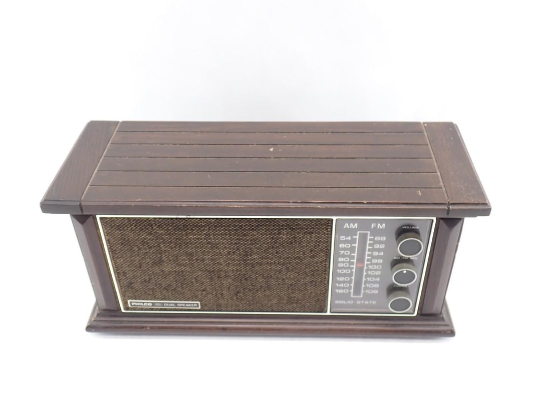 Vintage Philco-Ford AM-FM Radio - 4