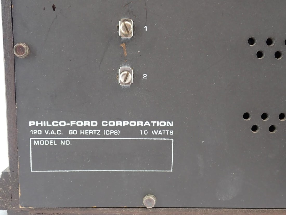Vintage Philco-Ford AM-FM Radio - 6