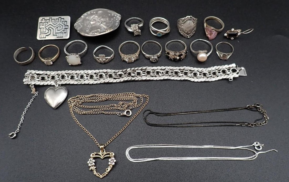 (20) Sterling Silver Jewelry Articles (1 of 6)