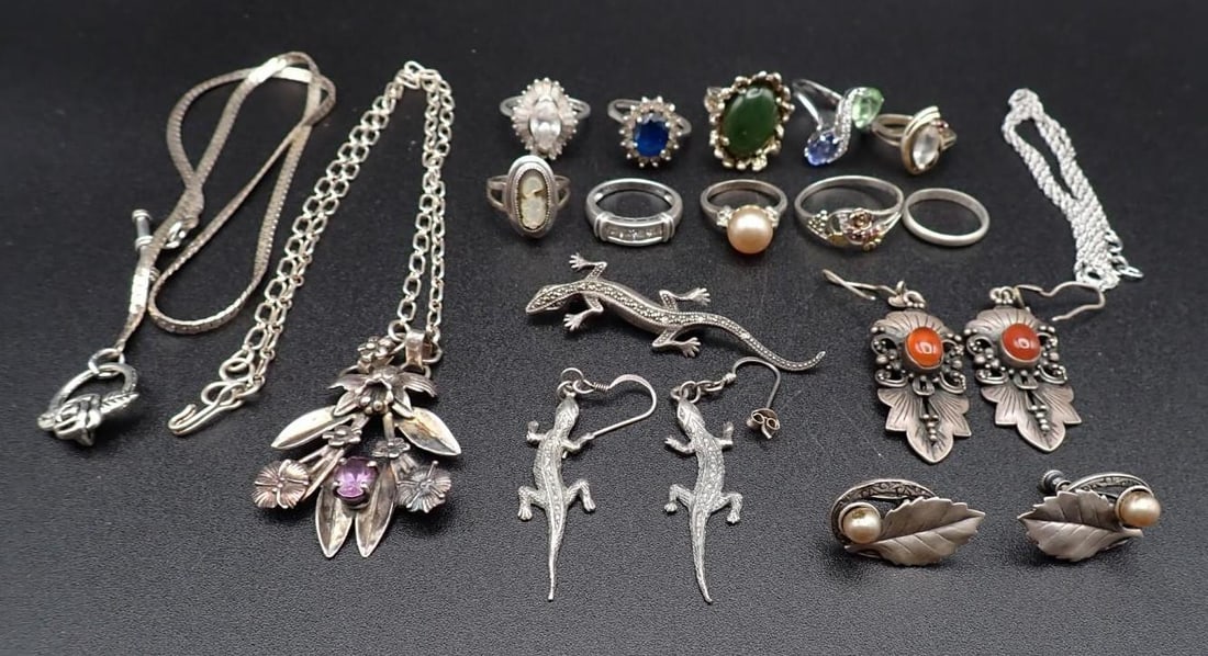 (20) Sterling Silver Jewelry Articles - 2