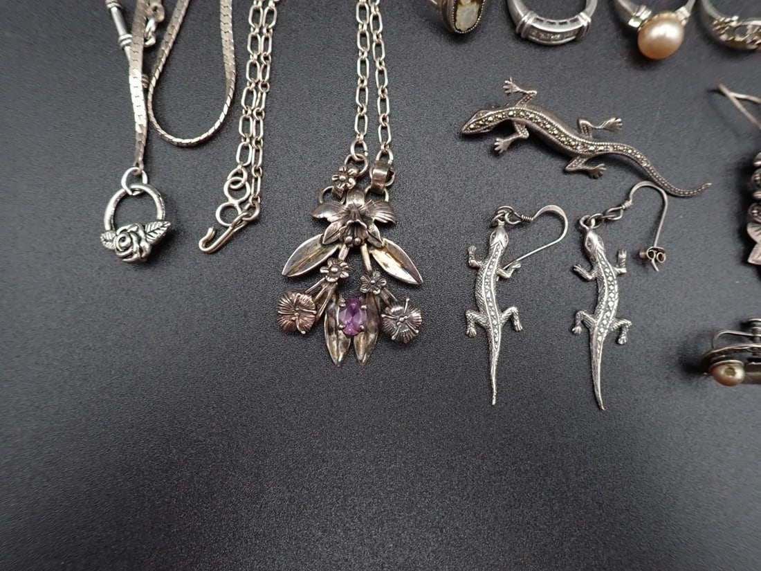 (20) Sterling Silver Jewelry Articles - 3