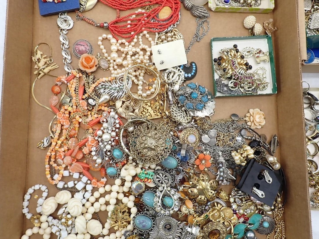 Tray of Costume Jewelry & Tray of Jewelry Making Supplies - 5