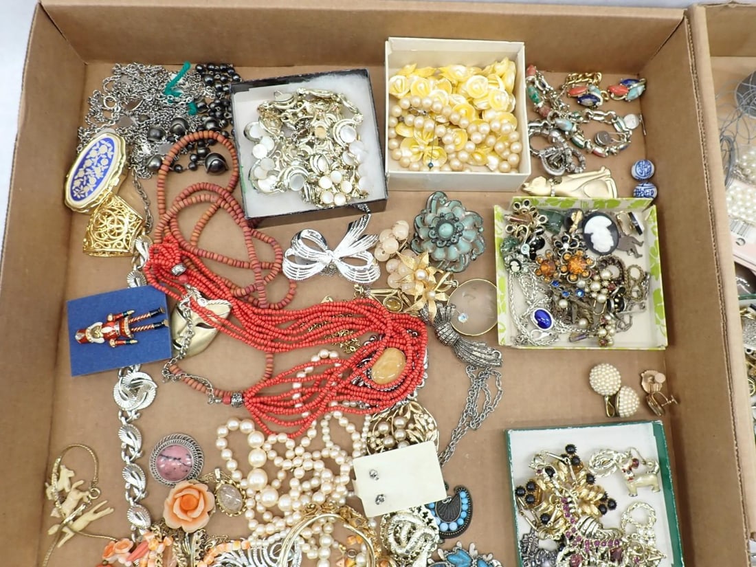 Tray of Costume Jewelry & Tray of Jewelry Making Supplies - 6