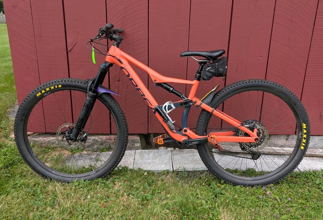 Orbea Occam Mountain Bike: Orbea Occam Mountain Bike Manufacturer: Orbea Model: Occam S/N: BI 2270 A9H78075 Frame: Polished Hydroformed Aluminum Fork: Fox Fork Model: 34 Performance, ID: DP6H Fork Material: Aluminum Frame