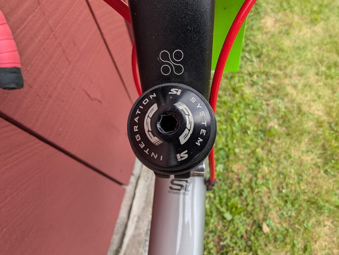 Cannondale Synapse Carbon Disc Road. Bike - 17