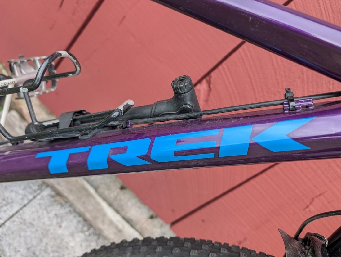 Trek Stache 7 Mountain Bike - 16