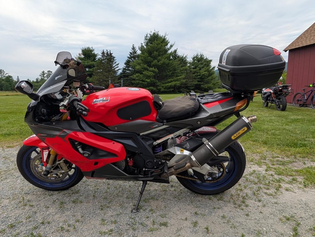 2007 Aprilia RSV1000R Motorcycle - 8