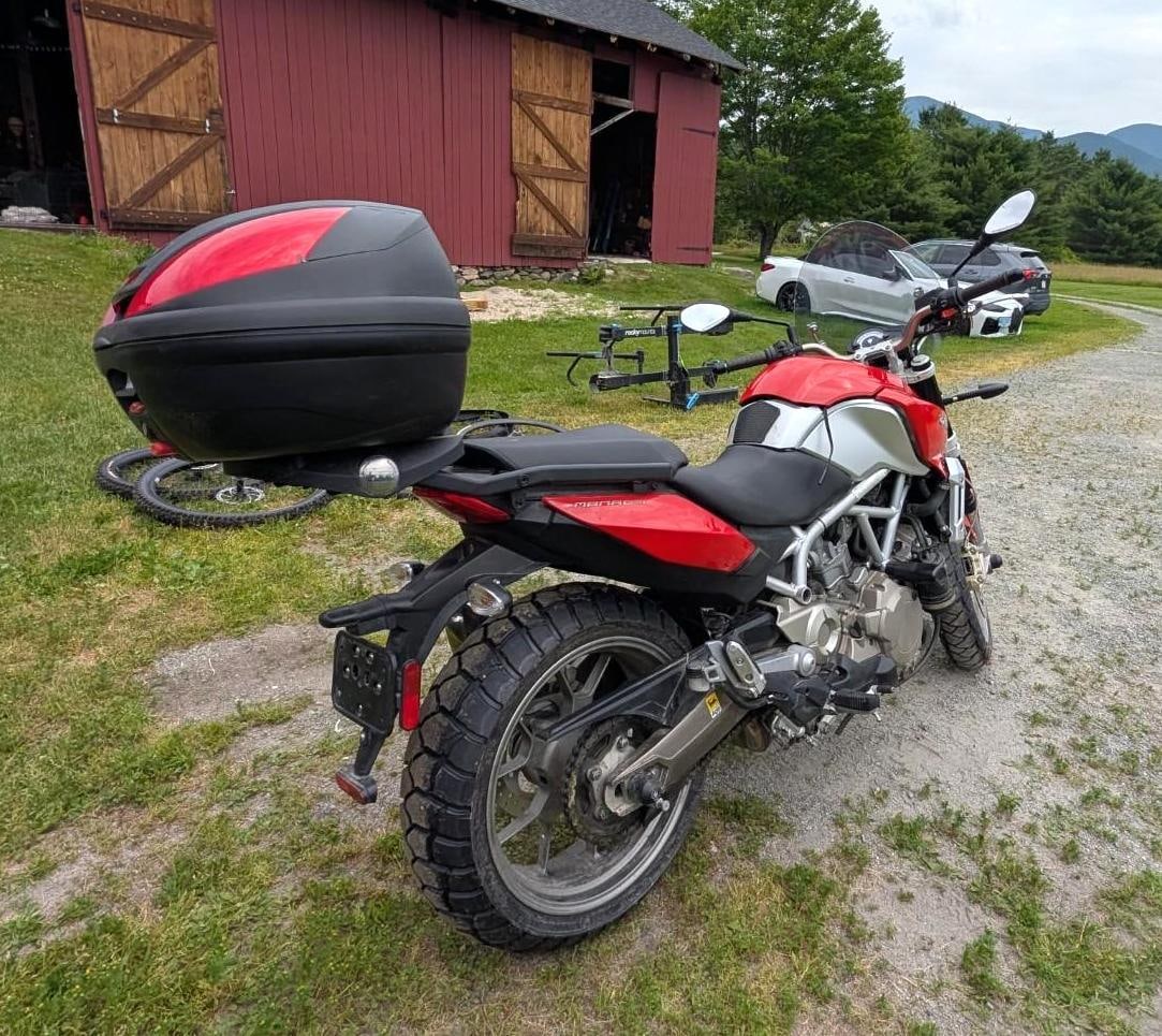 2009 Aprilia Mana 850 Motorcycle - 4