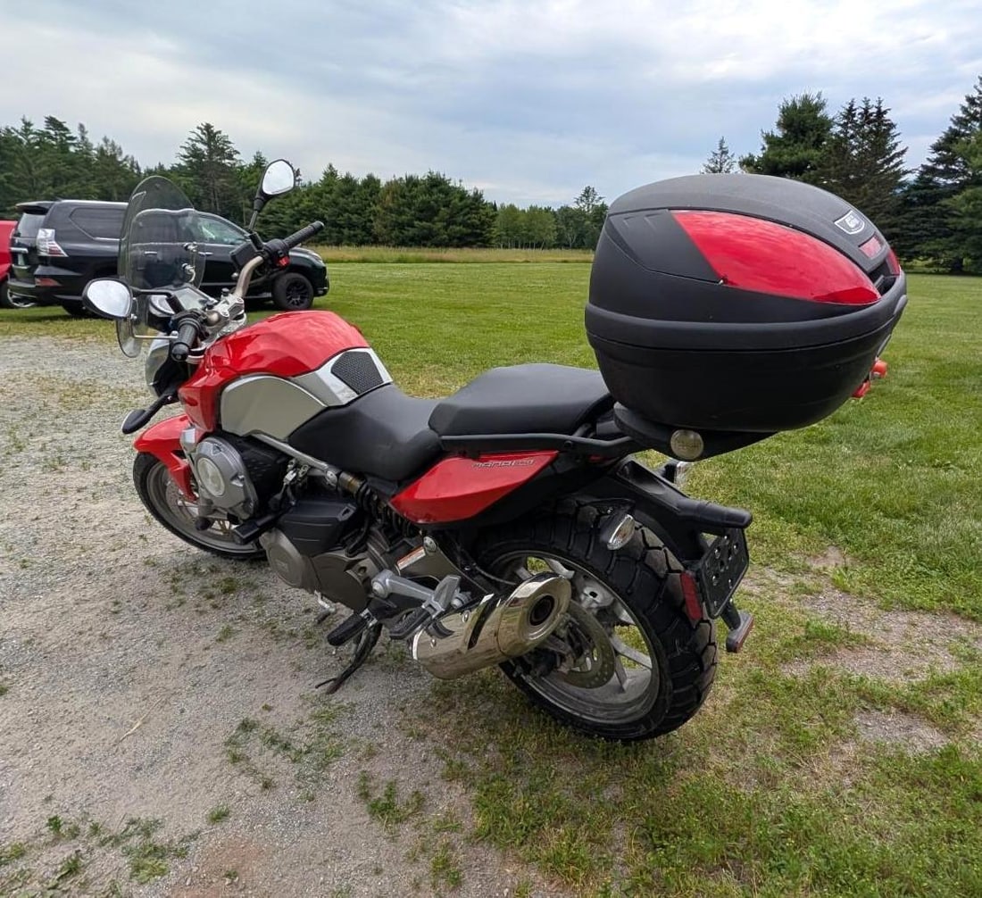 2009 Aprilia Mana 850 Motorcycle - 5