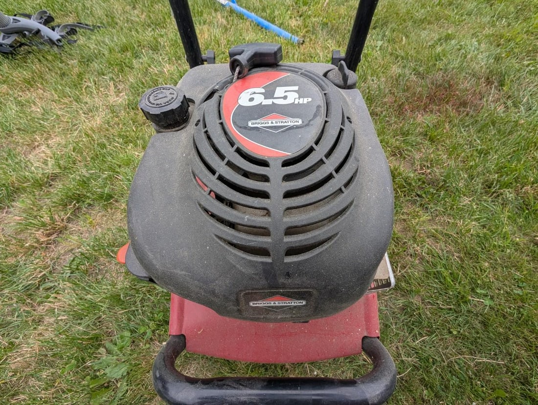 Briggs & Stratton Pressure Washer - 9