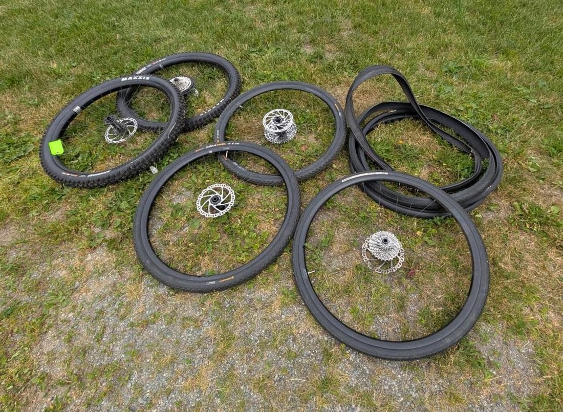 Ibis Cycles BLK BRD SEND - 3