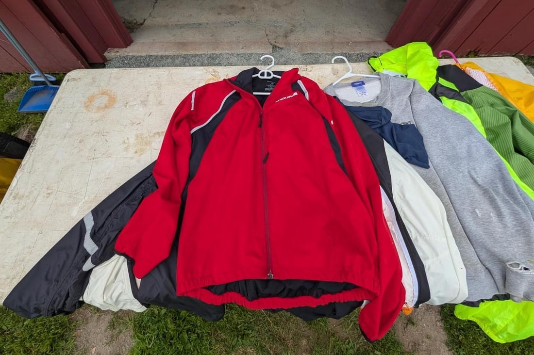 (11+/-) Rain Jackets, Jerseys, Sweatshirts, Etc. - 12