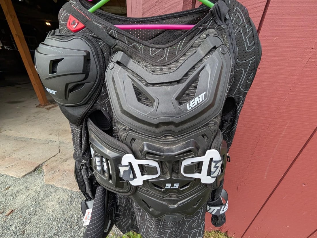 Leatt 5.5 Body Protection - 5