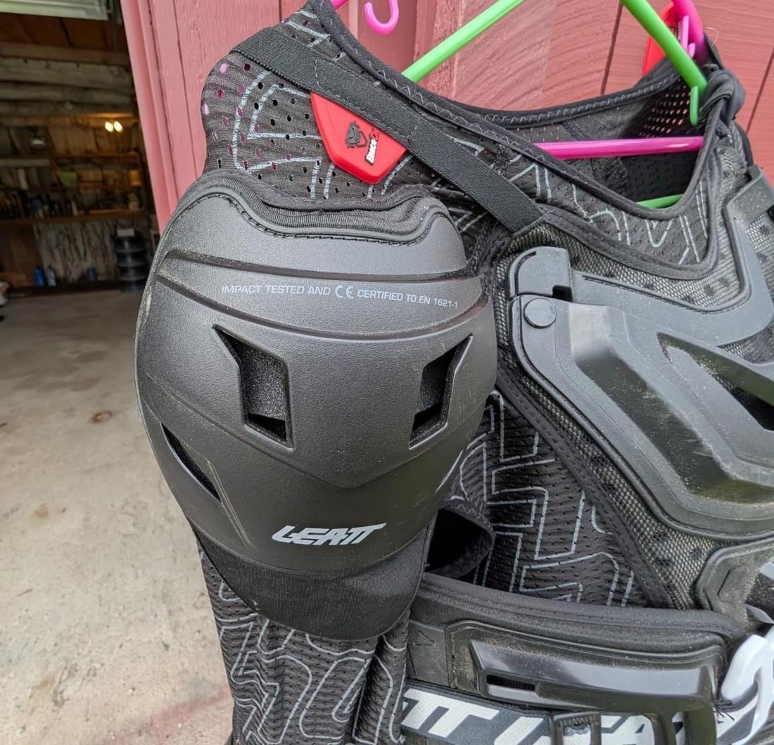Leatt 5.5 Body Protection - 6