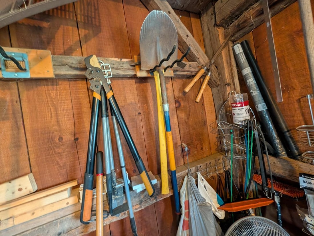 (20+/-) Stick Tools - 12