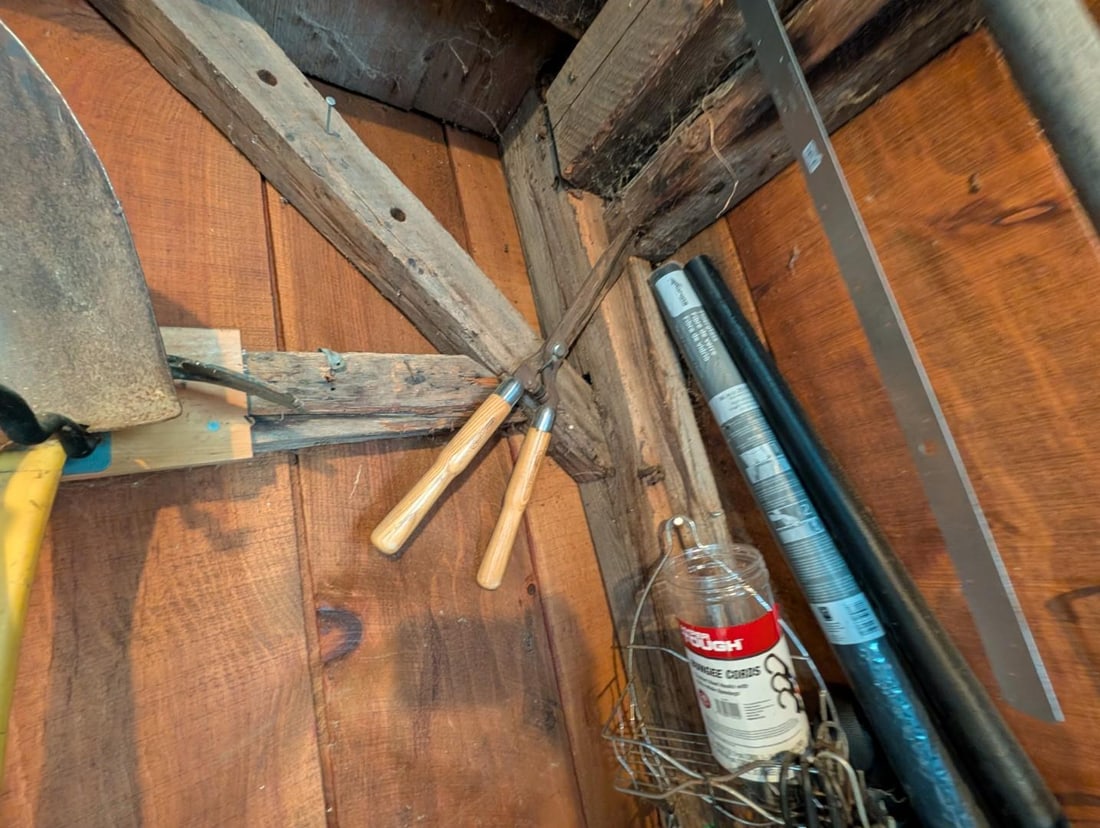 (20+/-) Stick Tools - 13