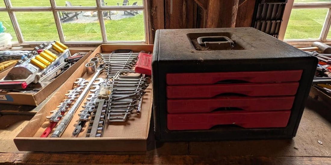 Craftsman Tool Lot (1 of 13)