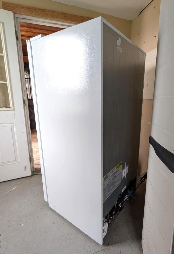 GE Upright Freezer - 7