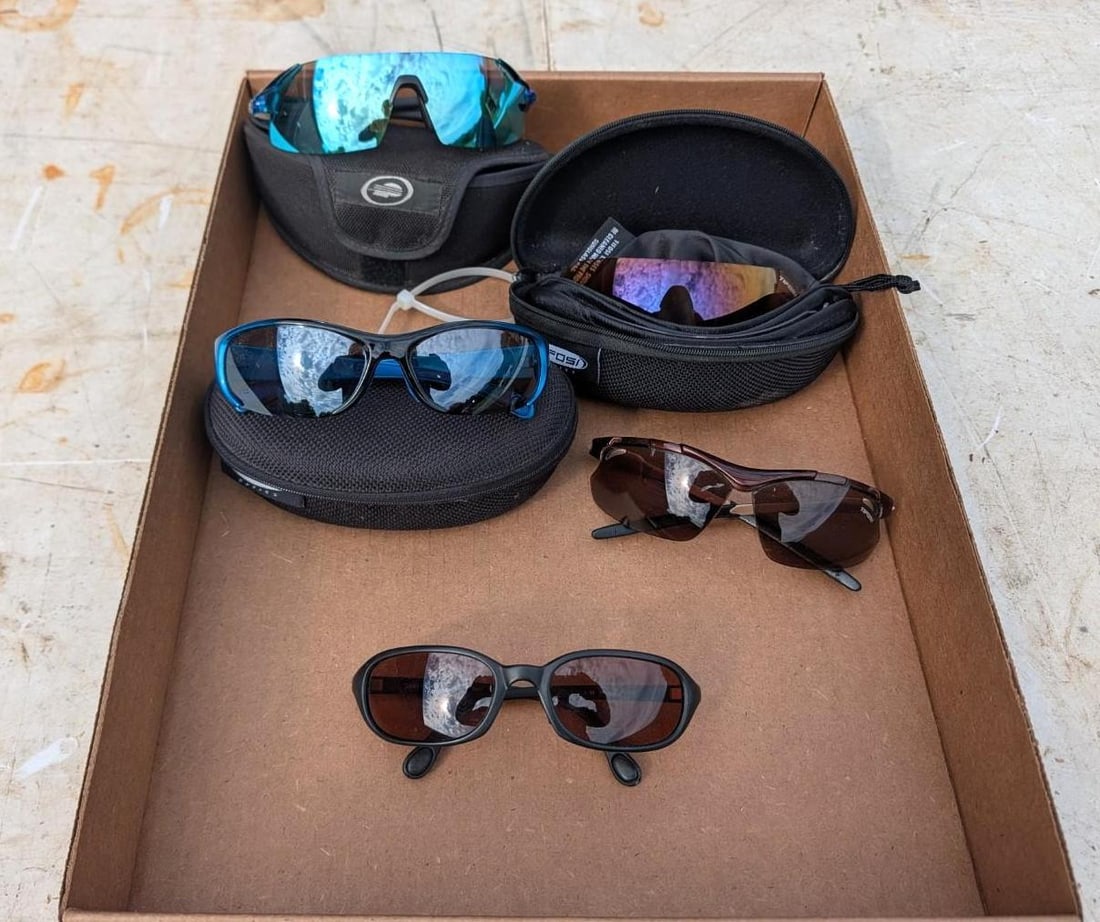 (5+/-) Pairs of Sunglasses: including Serengeti, Tifosi and others, Location: Garage