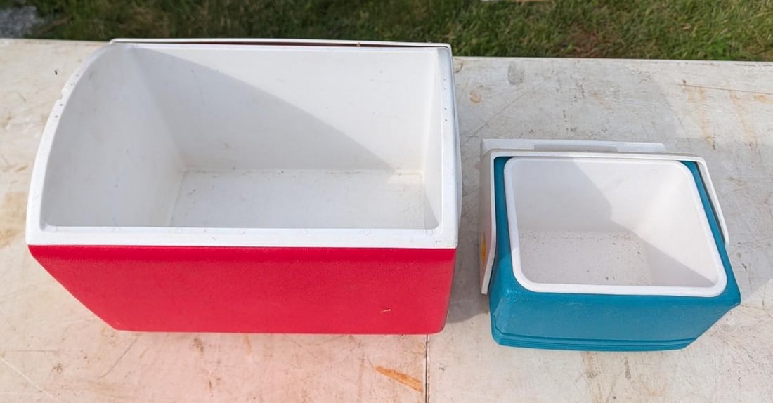 (2) Igloo Coolers - 4