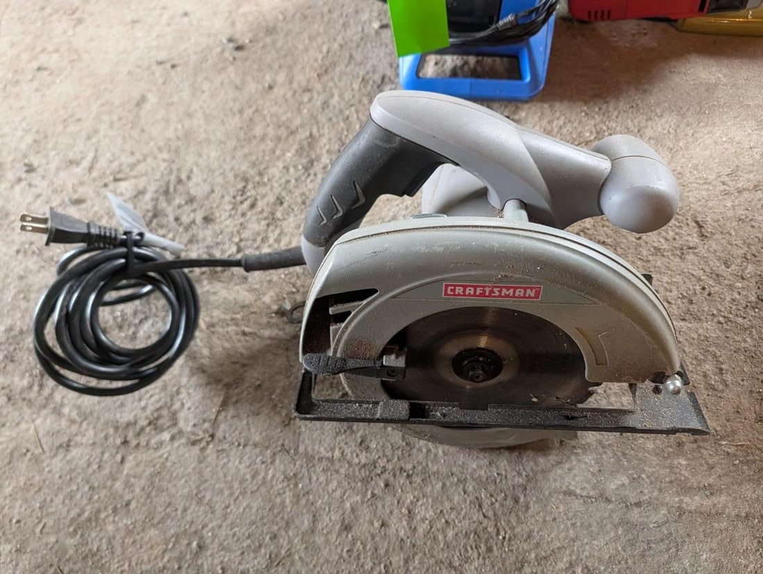 Corded Tool Lot - 4
