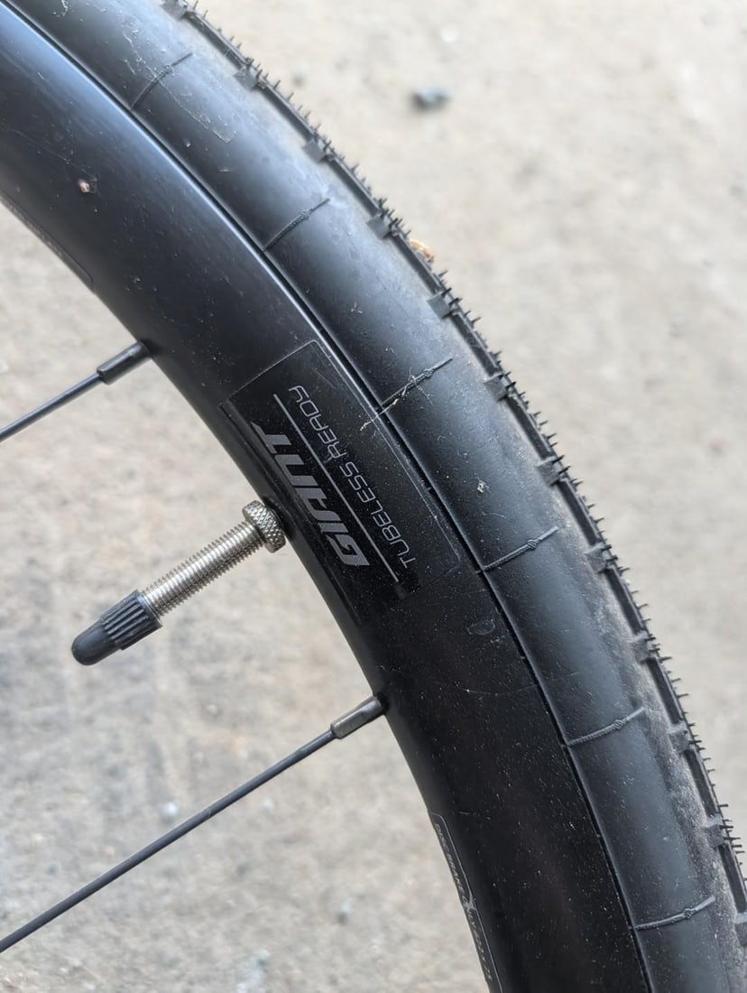 Giant PX2/Origin 8 Wheelset w/ Shimano Cassette - 12