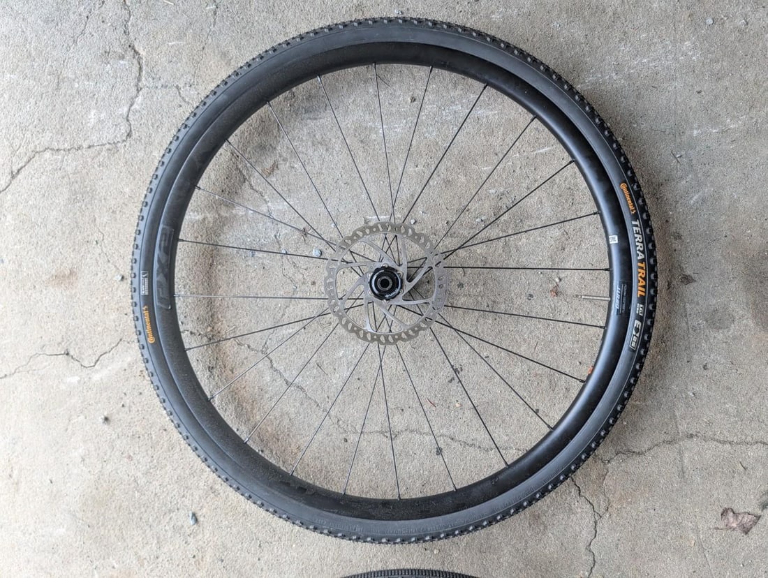 Giant PX2/Origin 8 Wheelset w/ Shimano Cassette - 2