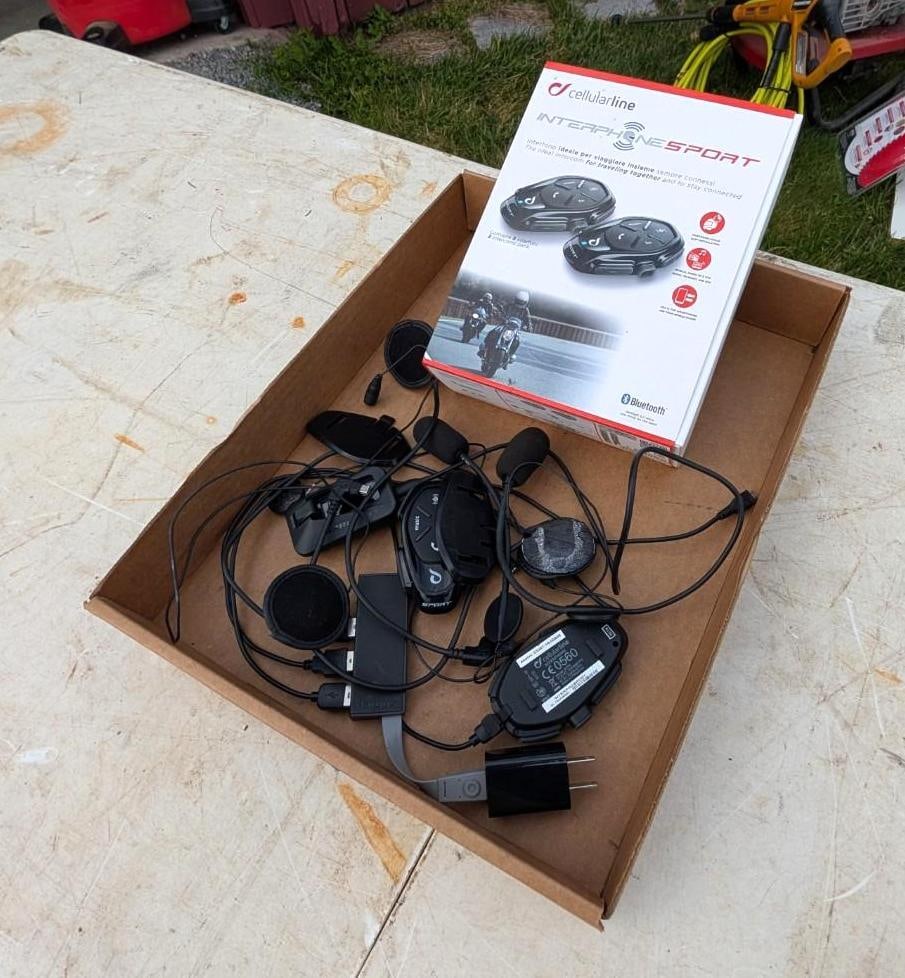 Pair of Cellularline Interphone Sport Comms - 3