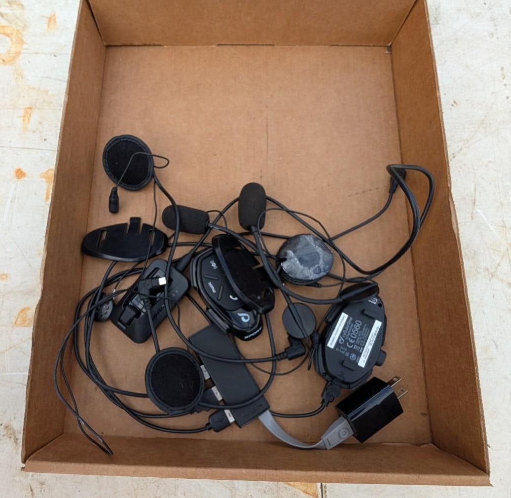 Pair of Cellularline Interphone Sport Comms - 5