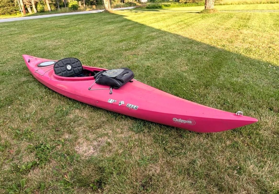 L.L Bean 12' Kayak: , Location: Barn